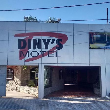 Dinys Motel (Adults Only) Praia Grande  Kültér fotó